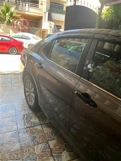 تۆیۆتا کامری